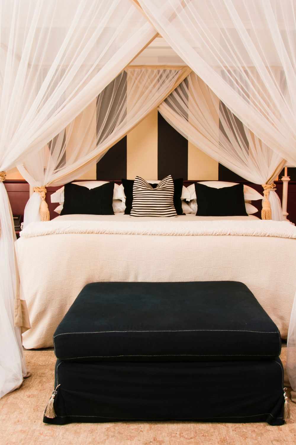 29 Unique Pink And Grey Bedroom Decor Ideas